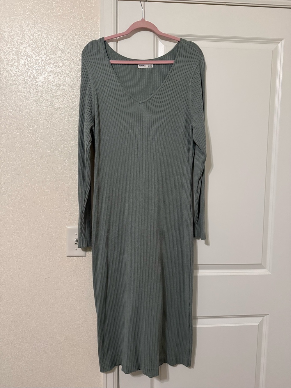 Sonoma Ribbed V-Neck Long Sleeve Midi Dress - Sage Green